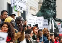 Luces y sombras de la regularización extraordinaria del Gobierno Sánchez